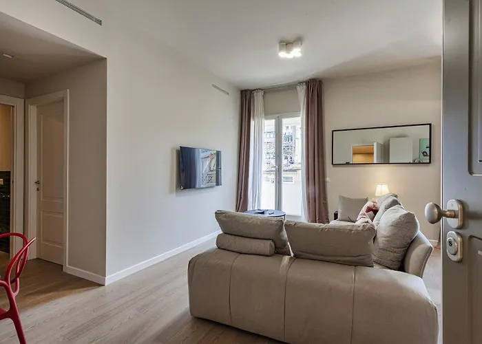 Chic & Style In Carignano By Wonderful Italy * Cenova